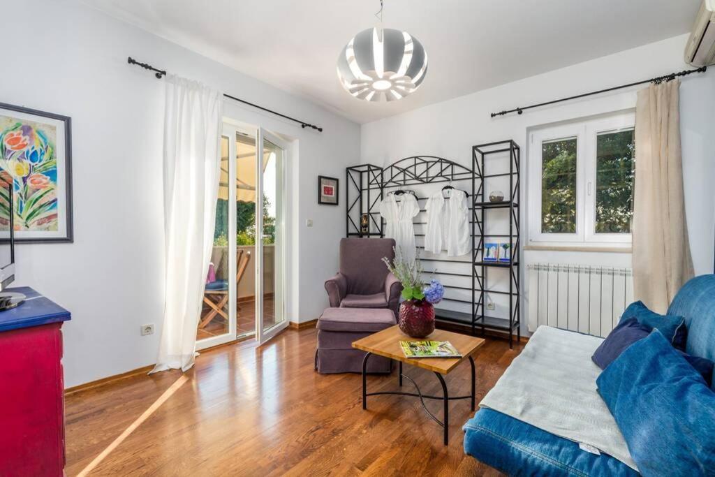 Lidija Ferienhaus *